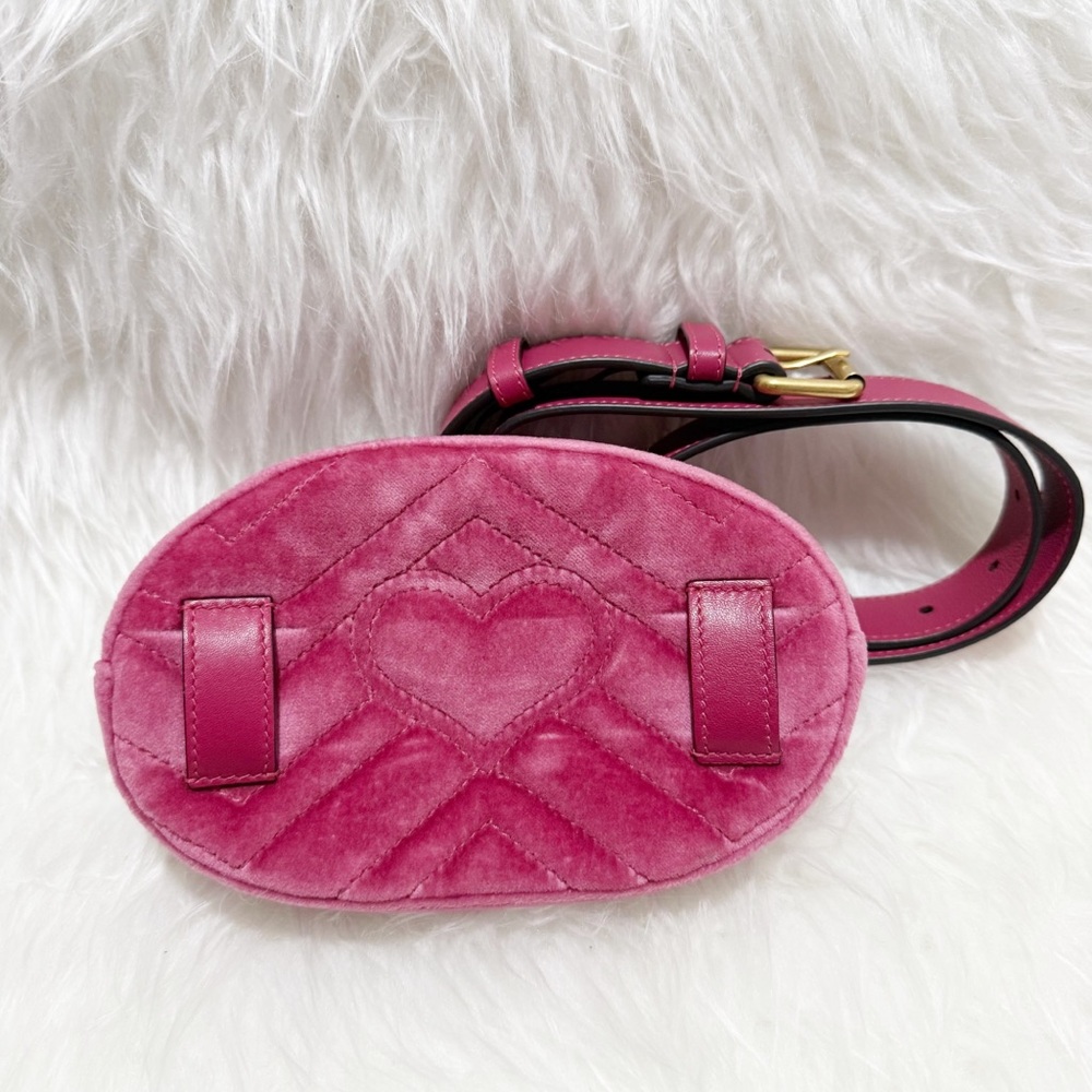 Gucci Marmont Fuchsia Pink Velvet Belt Bag - Picture 3 of 8